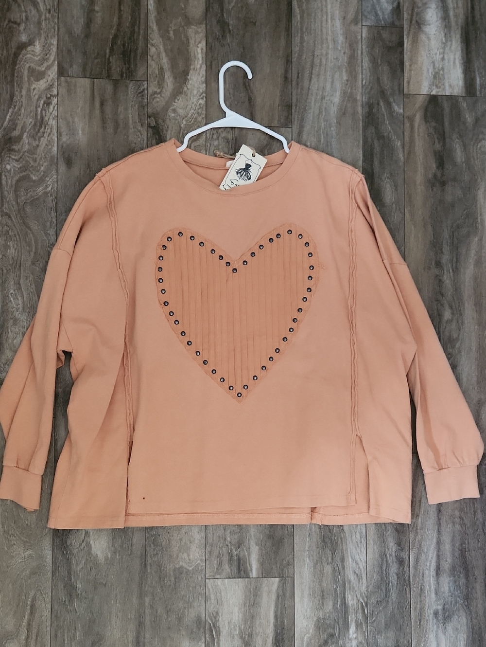 easel Peach Heart Studded Long-Sleeve Sweatshirt